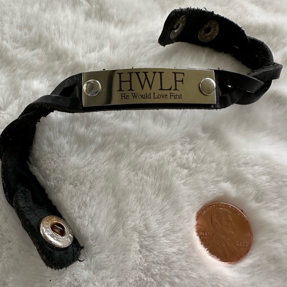 PLUNDER LOVE FIRST BRAIDED BLACK LEATHER SNAP CUFF 7.75-8.5”